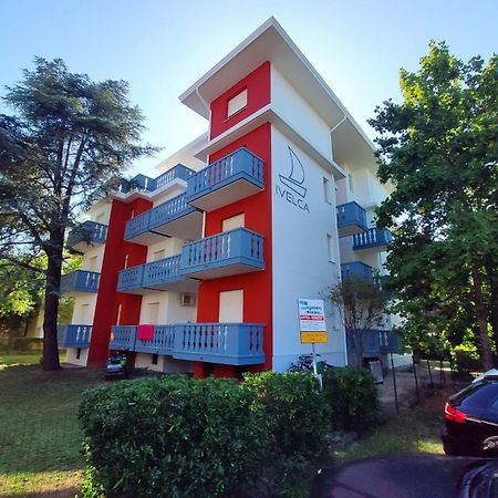 Condominio Ivelca Lignano Sabbiadoro Exterior foto
